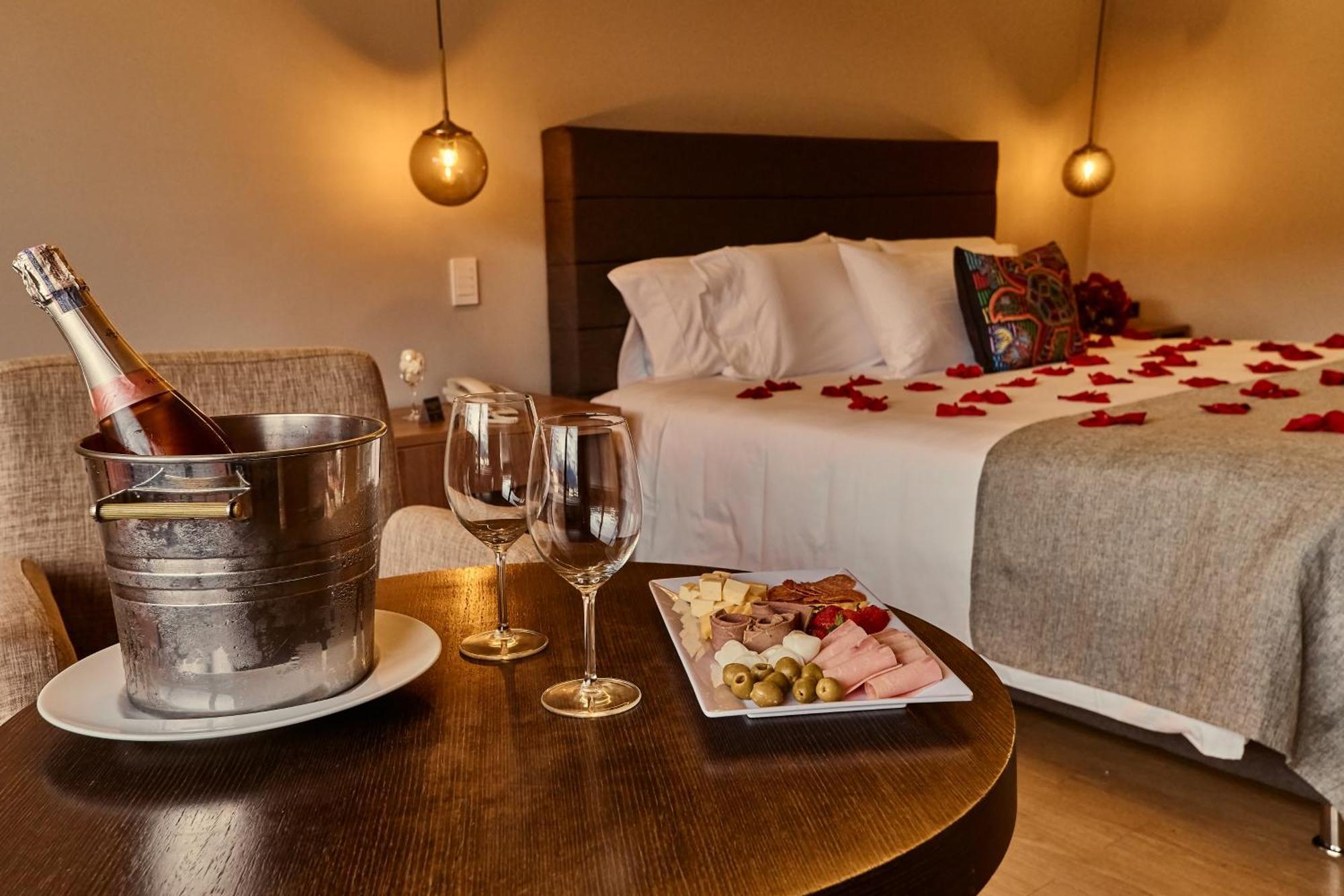 Hotel Parque 97 Suites Bogota Buitenkant foto